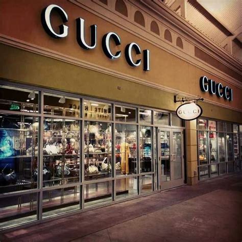 Gucci outlet store locations Florida